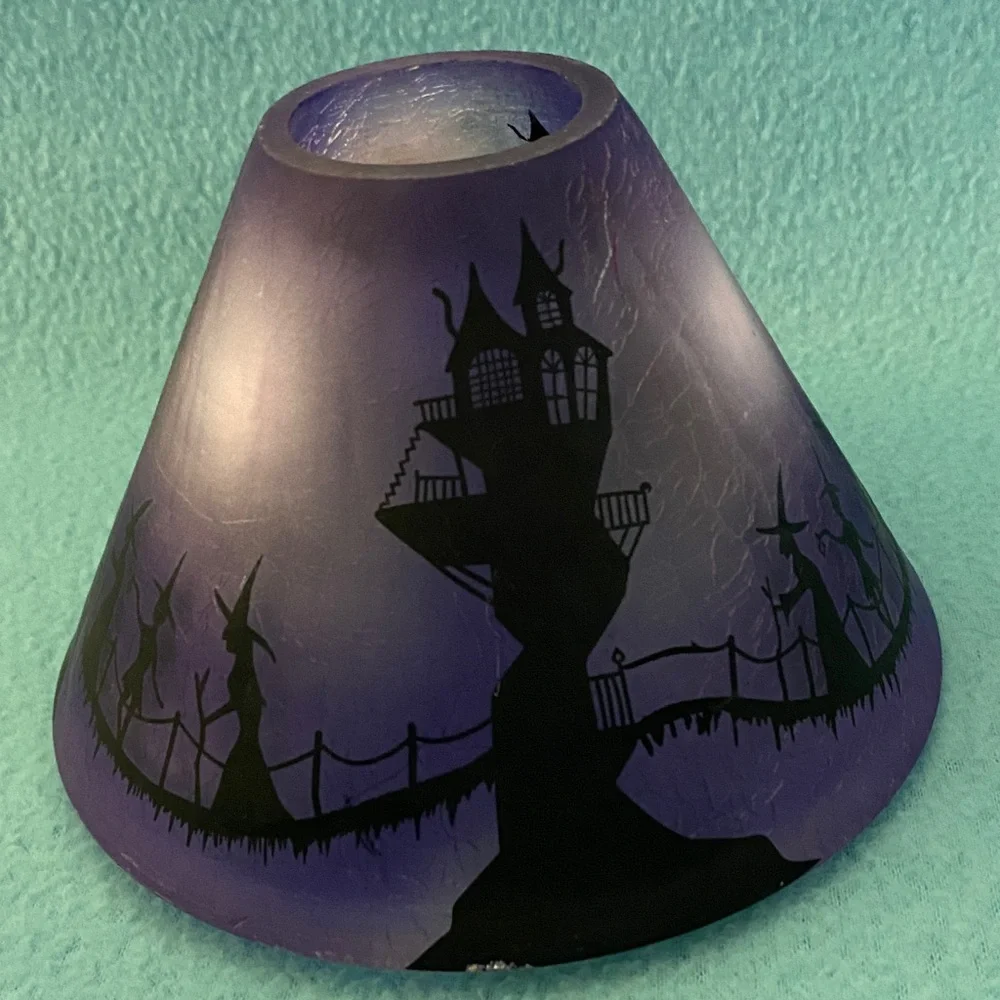 Yankee Candle vintage rare crackle shade witch silhouette full moon purple black
